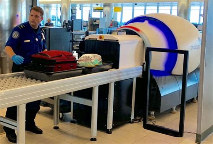 Are TSA agents trained to be rude?