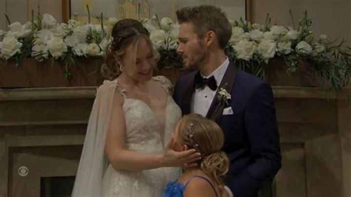 Do Fallon and Liam get married in season 4?