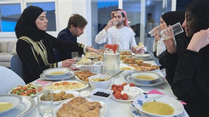Do Muslims eat eggs?