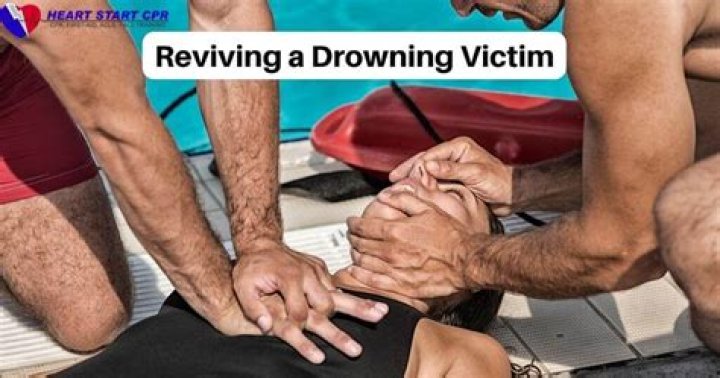 Do people thrash when drowning?