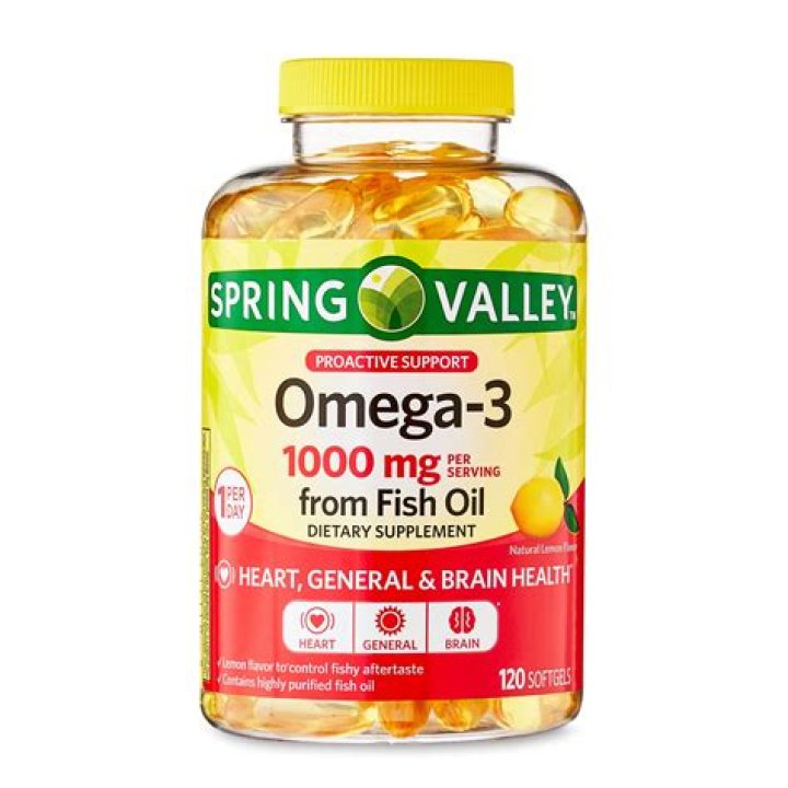 Does Omega 3 thin blood?
