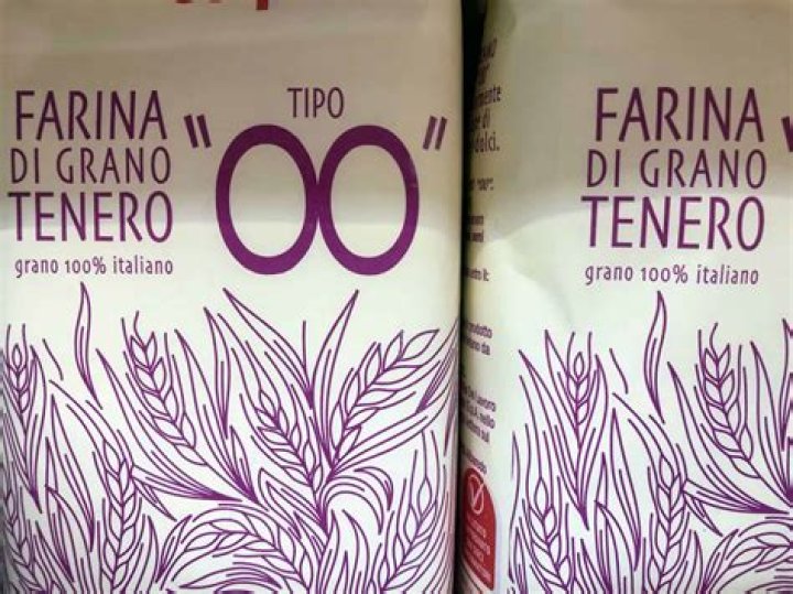 What is Farina 00 flour used for?