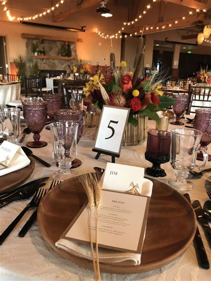 What kind of food do you serve at a rehearsal dinner?