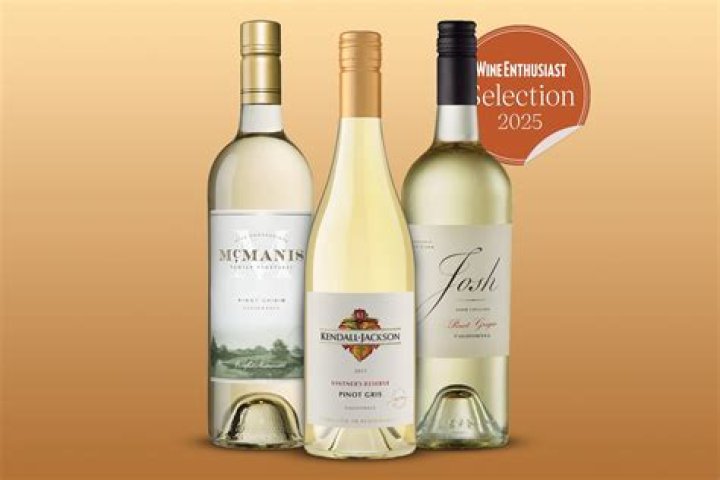 Which is better Pinot Grigio or Chardonnay?