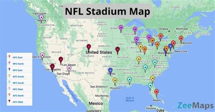 Which NFL teams have enclosed stadiums?